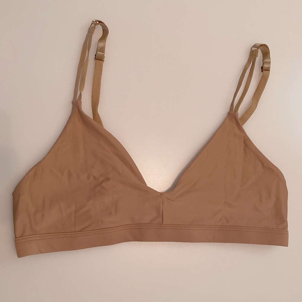 Nude barre bralette